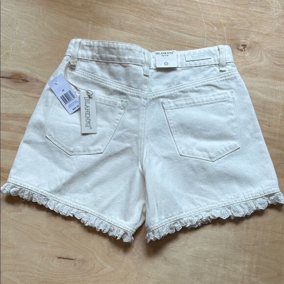 Blank NYC White Jean Shorts with Lace Trim - Picture 4 of 5